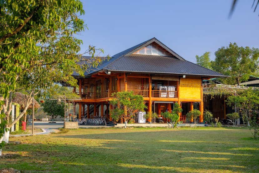 Nhà sàn truyền thống